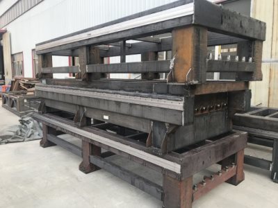 濟(jì)南大型機(jī)加工廠(chǎng)、濟(jì)南五面銑加工、濟(jì)南龍門(mén)銑加工、濟(jì)南雕刻機(jī)架子機(jī)加工